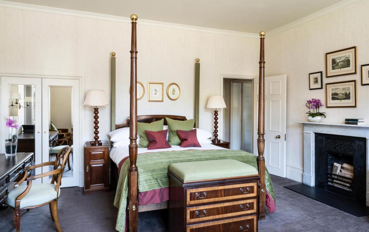 Audleys Wood Hotel, ベージングストーク エクステリア 写真