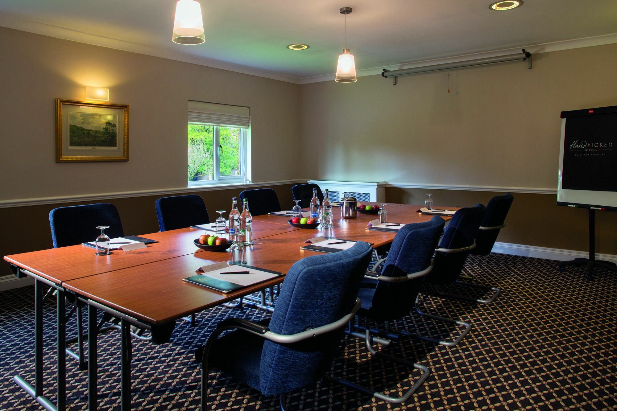 Audleys Wood Hotel, ベージングストーク エクステリア 写真